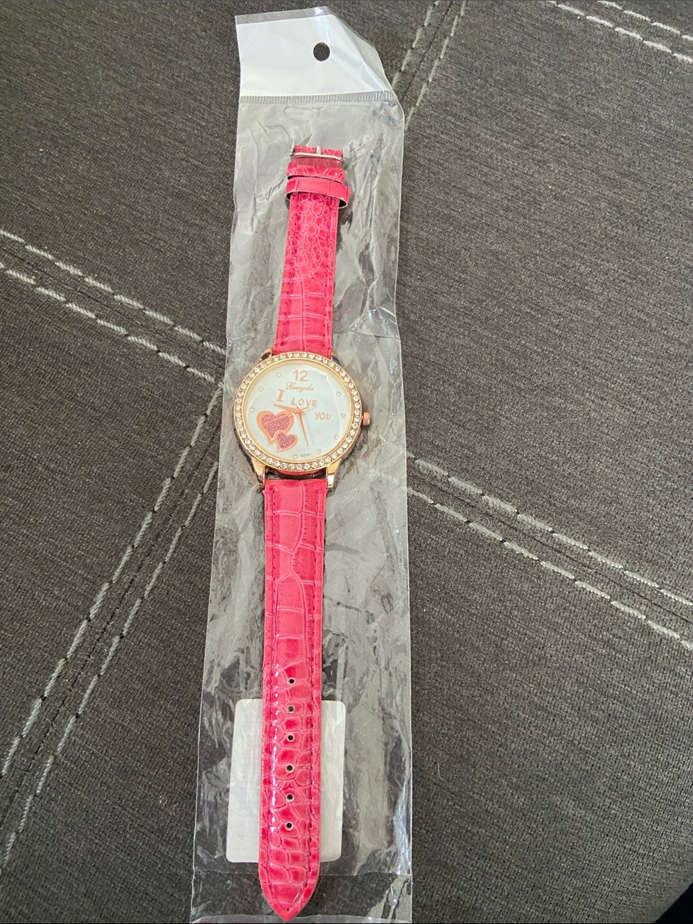 NEW WATCH -I LOVE U 💕